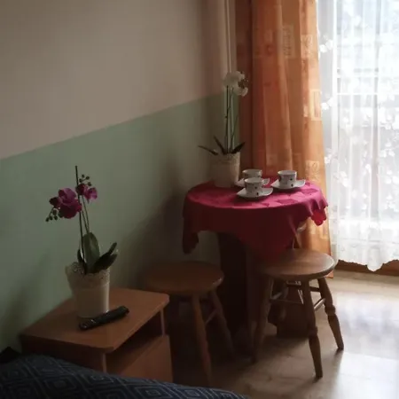 U Kominka Oda ve Kahvaltı Zakopane